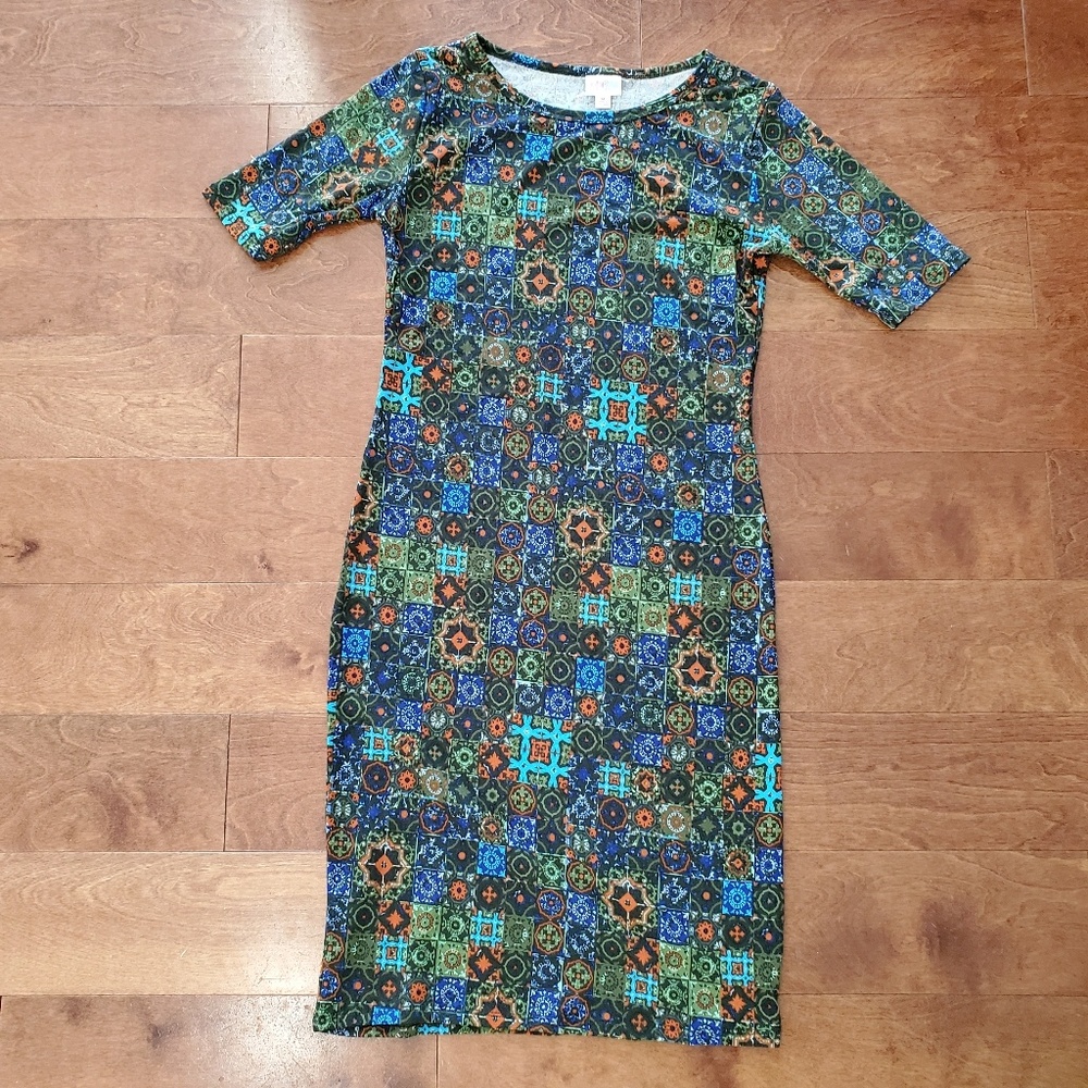 Lularoe dress